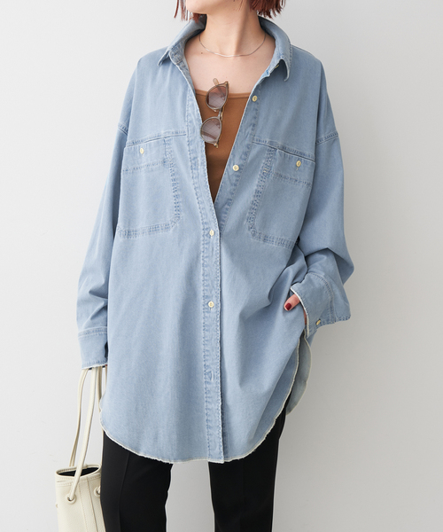 【Spick&Span】ブリーチデニムルーズシャツ Spick & Span（スピックアンドスパン）の「ブリーチデニムルーズシャツ