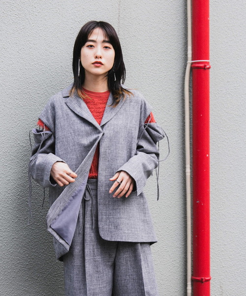 KBF(ケイビーエフ)の「リボンディティールジャケット(テーラードジャケット・レディース・ベージュ系その他/グレー・ONE)」の13枚目の写真