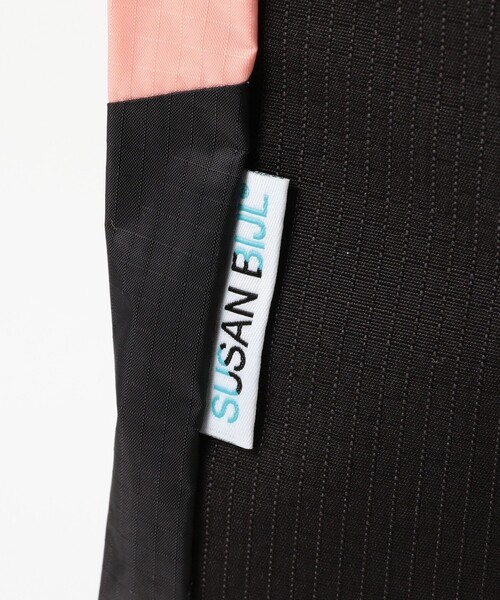 SUSAN BIJL（スーザンベル）の「SUSAN BIJL / "Amplify" The New Stash Bag MEDIUM（トートバッグ・メンズ・ブラック・ONE SIZE）」の9枚目の写真