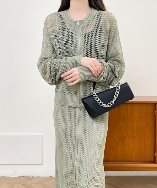 ABITOKYO(アビトーキョー)の「ジップアップシアーメッシュ編みセットアップ(セットアップ・レディース・グリーン/ブラック/グレイッシュベージュ・M/L/LL)」の17枚目の写真