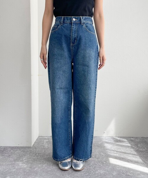fredy emue（フレディエミュ）の「ウエストアジャストワイドデニムパンツ（デニムパンツ・レディース・ブルー/ネイビー・36/38）」の17枚目の写真