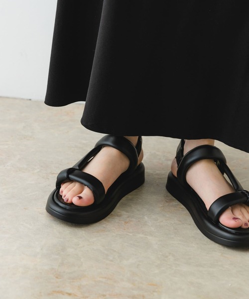 RODE SKO（ロデスコ）の「ストラップパフサンダル（サンダル・レディース・ライトグレー/ブラック・36/37/38）」の19枚目の写真