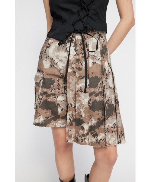 LAGUA GEM（ラグアジェム）の「PLEATS ハーフパンツ（その他パンツ・レディース・カーキ/チャコールグレー/ベージュ系その他・X-SMALL/SMALL/MEDIUM）」の3枚目の写真