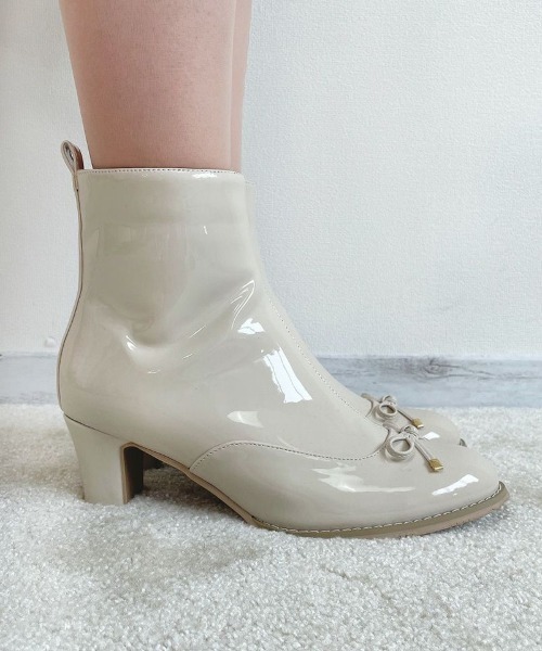 F i.n.t（フィント）の「【晴雨兼用】フロントリボンレインブーツ（レインシューズ・レディース・ライトブルー/アイボリー・L/S/M）」の7枚目の写真