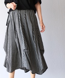 Vieo（ヴィオ）の「多彩な個性を大人の変形チェックスカート（スカート）」