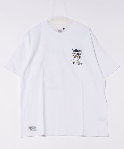 VISION STREET WEAR(ヴィジョンストリートウェア)の「VISION STREET WEAR/ヴィジョンストリートウエア スケーター ゴースト 恐竜 ハート ワンポイントロゴ リンガー バックプリント オーバーサイズ半袖Tシャツ(Tシャツ/カットソー・メンズ・ホワイト系その他/ホワイト系その他2/グレー系その他3/ブラック系その他/ピンク系その他2/ホワイト系その他3/ブラック系その他2・MEDIUM/LARGE/X-LARGE)」の2枚目の写真