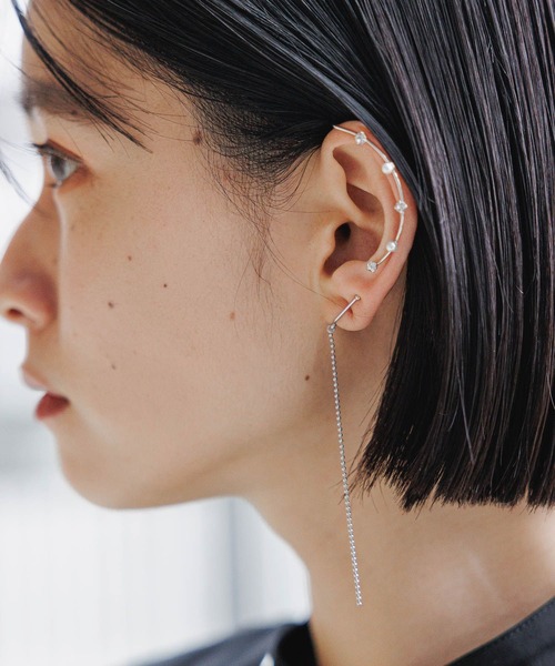 HARE（ハレ）の「ビジュー2Pイヤーカフ(HARE)（イヤーカフ・レディース・シルバー・FREE）」の6枚目の写真