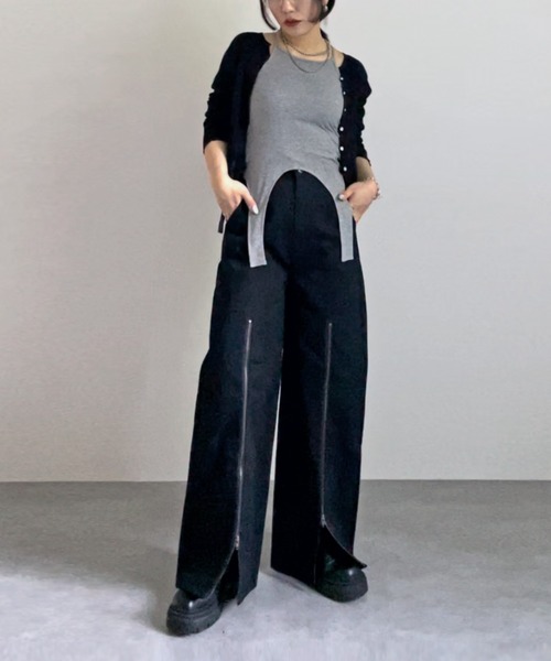 MECRE（メクル）の「ファスナーデザインオーガニックデニム（デニムパンツ・レディース・インディゴブルー/ブラック・S/M）」の4枚目の写真