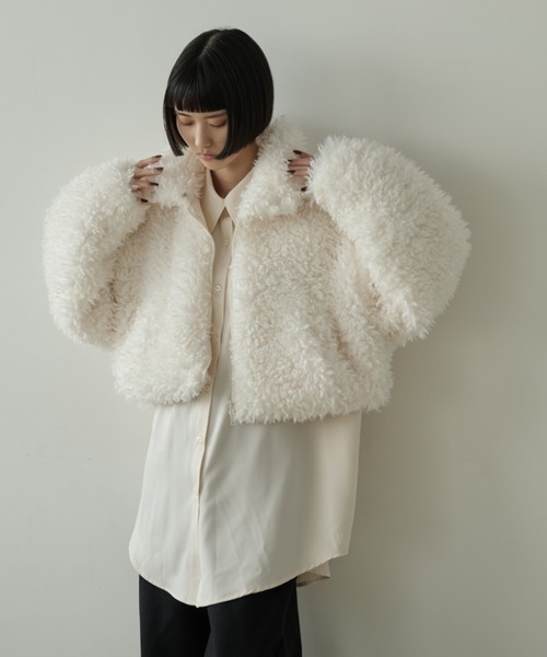 AIC. OFFICIAL | . 【11/22 12:00～販売開始】 ◻︎ボリューム