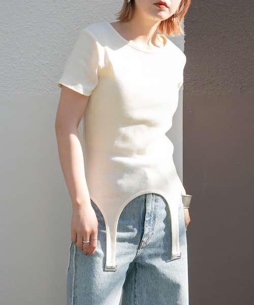 KBF(ケイビーエフ)の「ガーターベルトTEE(Tシャツ/カットソー・レディース・ブルー/ネイビー/アイボリー・ONE)」の5枚目の写真