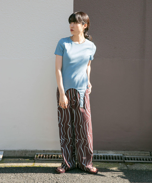 KBF(ケイビーエフ)の「ガーターベルトTEE(Tシャツ/カットソー・レディース・ブルー/ネイビー/アイボリー・ONE)」の20枚目の写真