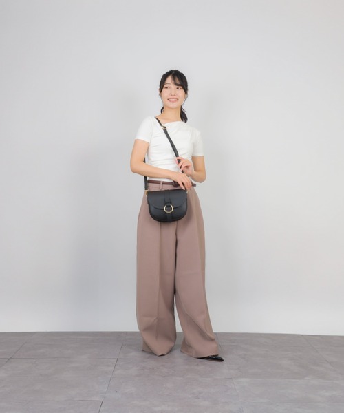 FABIO RUSCONI（ファビオルスコーニ）の「【FABIO RUSCONI/ファビオルスコーニ】パテントTストラップパンプス　 レザー　本革（パンプス・レディース・ベージュ/アイボリー/ブラック/ブラック系その他・39/38/37/36）」の21枚目の写真