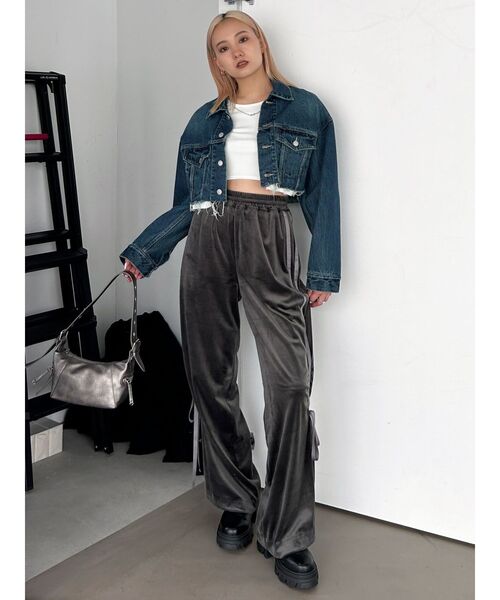 EMODA（エモダ）の「ラインリボンベロアパンツ（その他パンツ・レディース・グレー/ブラック・FREE）」の19枚目の写真