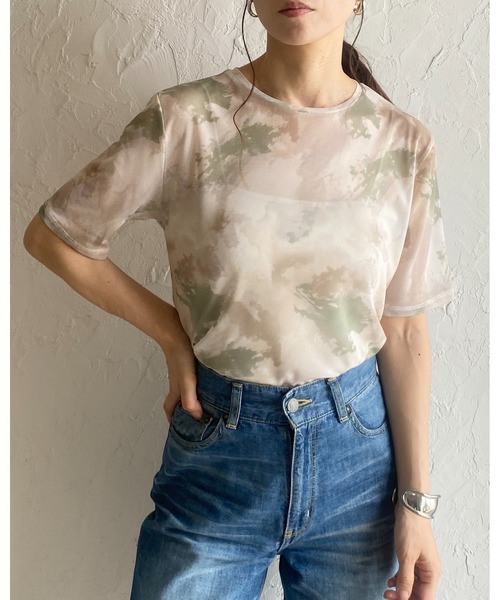 She's Closet（シーズクローゼット）の「マーブル水彩ニュアンス柄半袖クルーネックメッシュシアートップス（Tシャツ/カットソー・レディース・マルチ/アイボリー/チャコールグレー・FREE）」の9枚目の写真