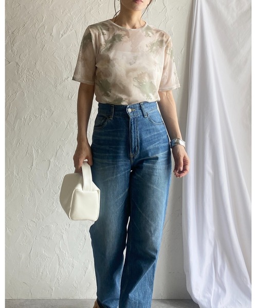 She's Closet（シーズクローゼット）の「マーブル水彩ニュアンス柄半袖クルーネックメッシュシアートップス（Tシャツ/カットソー・レディース・マルチ/アイボリー/チャコールグレー・FREE）」の18枚目の写真