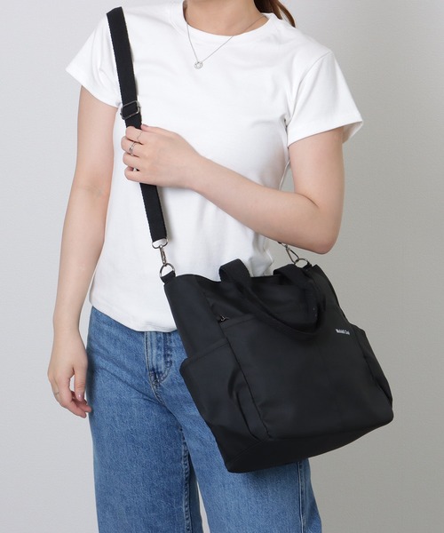 Lace Ladies(レースレディース)の「ソリッドカラー 多ポケット 2WAY ビッグ ショルダーバッグ(トートバッグ・レディース・ブラック/アイボリー/ベージュ・FREE)」の17枚目の写真