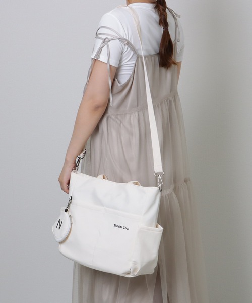 Lace Ladies(レースレディース)の「ソリッドカラー 多ポケット 2WAY ビッグ ショルダーバッグ(トートバッグ・レディース・ブラック/アイボリー/ベージュ・FREE)」の9枚目の写真