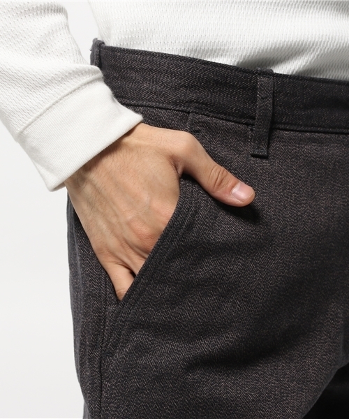 Levi's（リーバイス）の「チノジョガーパンツ（その他パンツ・メンズ・チャコールグレー・34inch/30inch/28inch/32inch）」の7枚目の写真