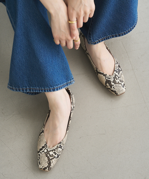 【セール】スクエアVカットフラット（その他シューズ）｜LE TALON（ルタロン） 6,776円