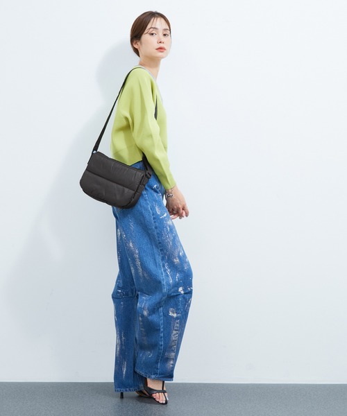 le cercle ADAM ET ROPE'(ルセルクルアダムエロペ)の「中綿クッションミニショルダーバッグ(ショルダーバッグ・レディース・ブラック/ダークラベンダー/シルバー・FREE)」の12枚目の写真