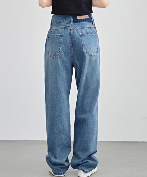 Lace Ladies（レースレディース）の「配色パッチ付き ハイウエスト ストレート デニム パンツ（デニムパンツ・レディース・ブルー/ネイビー・F/G/H/J/K/N/O/Q/R/T/U/W）」の5枚目の写真