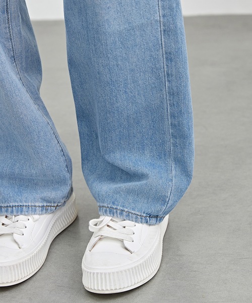 Lace Ladies（レースレディース）の「配色パッチ付き ハイウエスト ストレート デニム パンツ（デニムパンツ・レディース・ブルー/ネイビー・F/G/H/J/K/N/O/Q/R/T/U/W）」の19枚目の写真