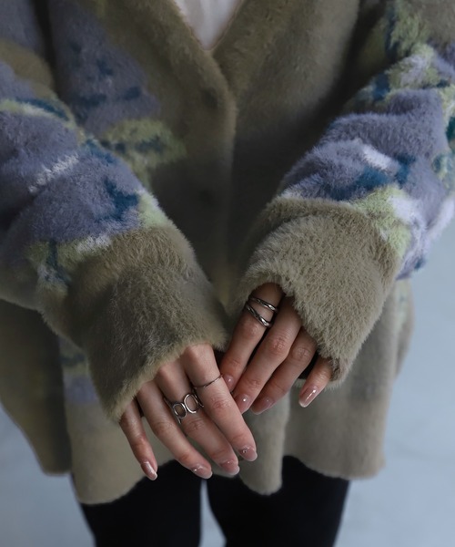 HUG.U(ハグユー)の「花柄ニットカーディガン(カーディガン/ボレロ・レディース・ピンク系/ブラック系/カーキ系・FREE)」の14枚目の写真