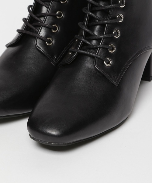 repipi armario（レピピ アルマリオ）の「ヒールレースアップブーツ（ブーツ・キッズ・アイボリー/ブラック/ブラウン・SMALL/MEDIUM/LARGE）」の16枚目の写真
