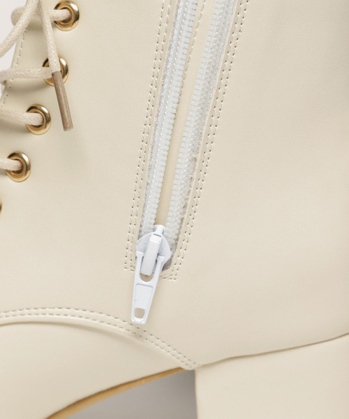 repipi armario（レピピ アルマリオ）の「ヒールレースアップブーツ（ブーツ・キッズ・アイボリー/ブラック/ブラウン・SMALL/MEDIUM/LARGE）」の21枚目の写真