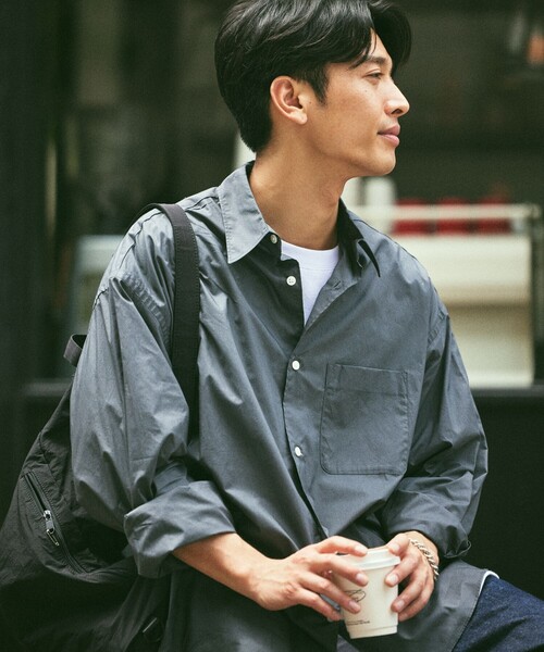 FREAK'S STORE（フリークスストア）の「限定展開 Relax Fit リラックスフィット レギュラーカラーシャツ（シャツ/ブラウス・メンズ・オリーブ/ブラック/サックスブルー/ライトグレー/キャメル/ホワイト/ブルー/オフホワイト/チャコールグレー・LARGE/MEDIUM/SMALL）」の21枚目の写真