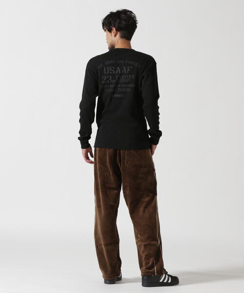 AVIREX（アヴィレックス）の「LONGSLEEVE T-SHIRT WAFFLE FLYING TIGERS / 長袖Tシャツ ワッフル フライングタイガース / AVIREX / アヴィレックス（Tシャツ/カットソー・メンズ・オリーブ系3/ナチュラル/ブラック/その他17・2XL/L/M/XL）」の16枚目の写真