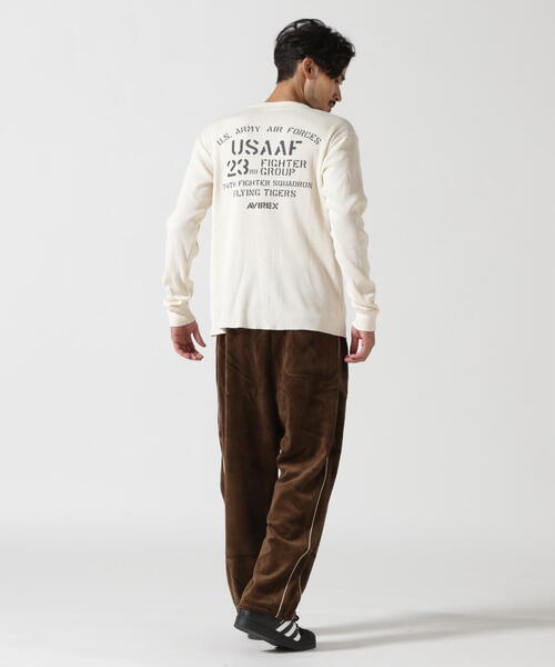 AVIREX（アヴィレックス）の「LONGSLEEVE T-SHIRT WAFFLE FLYING TIGERS / 長袖Tシャツ ワッフル フライングタイガース / AVIREX / アヴィレックス（Tシャツ/カットソー・メンズ・オリーブ系3/ナチュラル/ブラック/その他17・2XL/L/M/XL）」の22枚目の写真