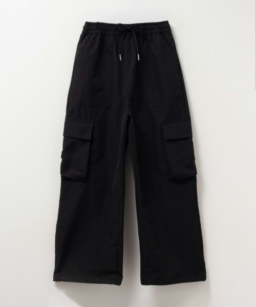 NAVY（ネイビー）の「【 ユニセックス 】NAVY 撥水カーゴロングパンツ（カーゴパンツ・キッズ・ブラック/チャコールグレー/ベージュ/カーキ・130/140/150/160/120）」の15枚目の写真