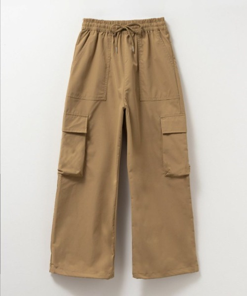 NAVY（ネイビー）の「【 ユニセックス 】NAVY 撥水カーゴロングパンツ（カーゴパンツ・キッズ・ブラック/チャコールグレー/ベージュ/カーキ・130/140/150/160/120）」の19枚目の写真