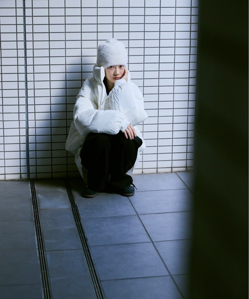 FEKETE（フェケテ）の「SHAGGY BEANIE / シャギービーニー（ニットキャップ/ビーニー・レディース・アイボリー/グレー・FREE）」の6枚目の写真