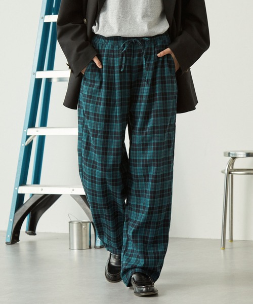 MONO-MART LADY'S（モノマートレディース）の「チェック柄 イージーパンツ（その他パンツ・レディース・ネイビー系2/ネイビー系1/ブラック系・S/M）」の3枚目の写真