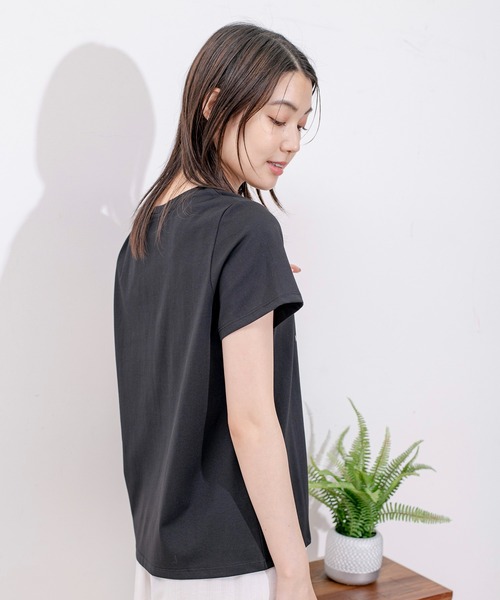Jayro(ジャイロ)の「DRY COTTON BASICロゴPTTシャツ(Tシャツ/カットソー・レディース・ホワイト/ブラック/ブルー/キャメル・FREE)」の22枚目の写真