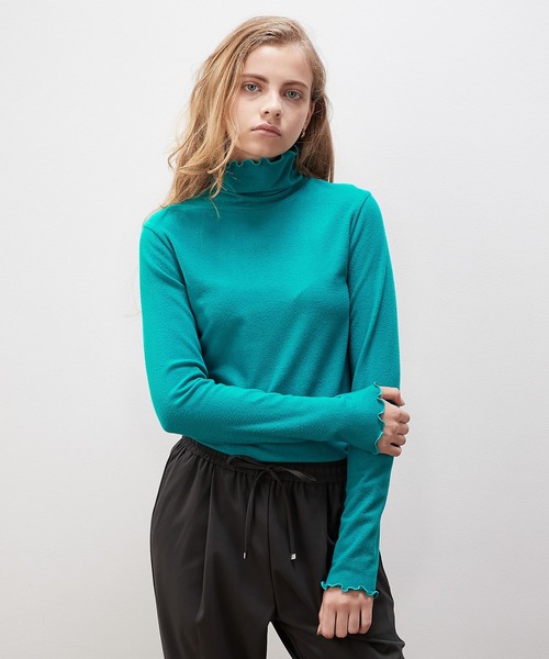 LE SOUK HOLIDAY(ルスークホリデー)の「【BEAUTYLUX】メローハイネックプルオーバー【新色追加・12色展開】(Tシャツ/カットソー・レディース・アイボリー/ブラック/グレー/オフホワイト/チャコールグレー/モカ/イエロー/パープル/ネイビー/ライトグレー/レッド/グリーン/ダークブラウン/マスタード/オレンジ/サックスブルー・L/M)」の9枚目の写真