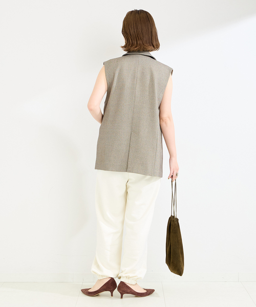 B.C STOCK（ベーセーストック）の「裏毛フォルミックパンツ（スウェットパンツ・レディース・ネイビー/ライトグレー/アイボリー・FREE）」の16枚目の写真