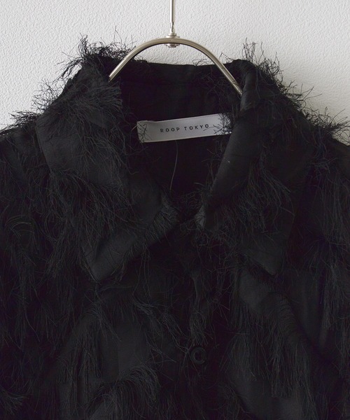 ROOPTOKYO(ループトウキョウ)の「フェザー デザイン シアーシャツ(シャツ/ブラウス・メンズ・ブラック/ホワイト・M/L/XL)」の3枚目の写真