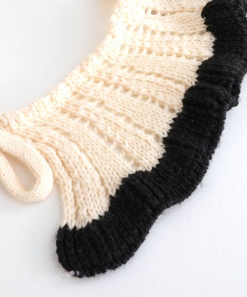 BREEZE（ブリーズ）の「ニット付け衿（付け襟・キッズ・ブラック/アイボリー・MEDIUM/SMALL）」の9枚目の写真