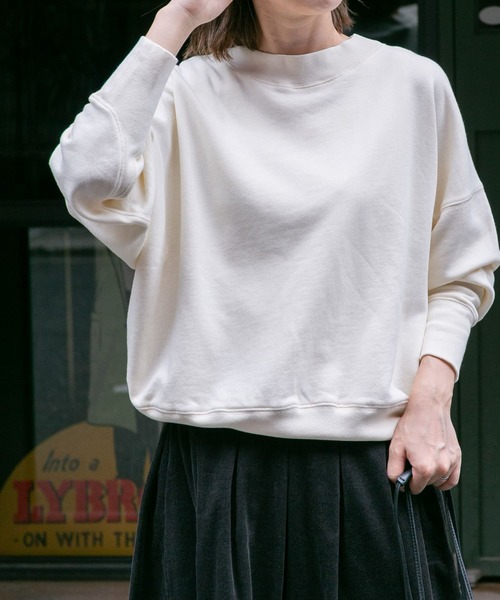 FORK&SPOON（フォークアンドスプーン）の「FORK&SPOON　ピグメントクルーネックスウェット（Tシャツ/カットソー・レディース・パープル/アイボリー/チャコールグレー・1）」の2枚目の写真