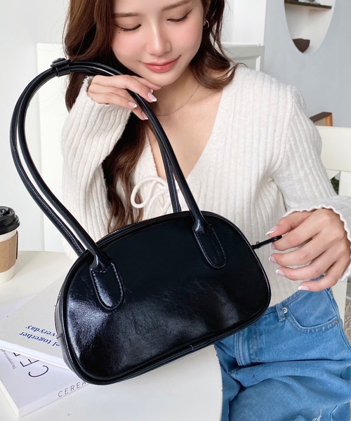 moment+(モーメントプラス)の「ロングハンドルボストンバッグ(ボストンバッグ・レディース・ブラック/シルバー/ブラウン・FREE)」の20枚目の写真