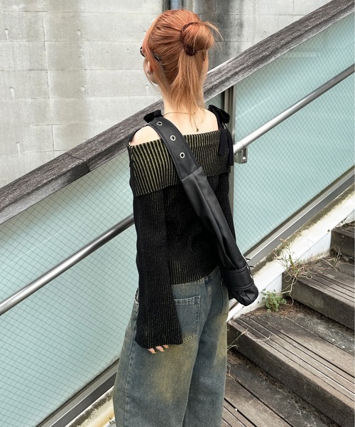 sedacle girl(セダクルガール)の「リブ配色オフショルニット(ニット/セーター・レディース・ブラック/ネイビー/グレー・FREE)」の6枚目の写真