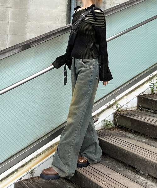 sedacle girl(セダクルガール)の「リブ配色オフショルニット(ニット/セーター・レディース・ブラック/ネイビー/グレー・FREE)」の7枚目の写真