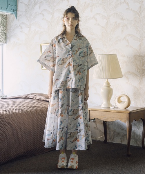 BEDSIDEDRAMA（ベットサイドドラマ）の「Arts & Crafts Aloha Shirt（シャツ/ブラウス・レディース・ブラック/グレー・1/2）」の3枚目の写真
