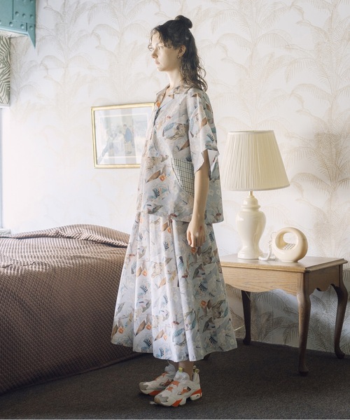 BEDSIDEDRAMA（ベットサイドドラマ）の「Arts & Crafts Aloha Shirt（シャツ/ブラウス・レディース・ブラック/グレー・1/2）」の4枚目の写真