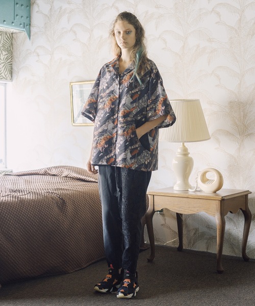 BEDSIDEDRAMA（ベットサイドドラマ）の「Arts & Crafts Aloha Shirt（シャツ/ブラウス・レディース・ブラック/グレー・1/2）」の7枚目の写真