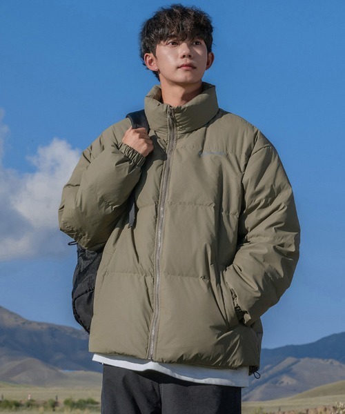 Ressaca(レサーカ)の「オーバーサイズワンポイントロゴダウンジャケット(ダウンジャケット/コート・メンズ・ブラック/カーキ/オフホワイト・M/L/XL)」の3枚目の写真