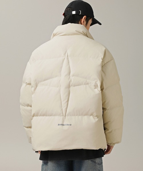 Ressaca(レサーカ)の「オーバーサイズワンポイントロゴダウンジャケット(ダウンジャケット/コート・メンズ・ブラック/カーキ/オフホワイト・M/L/XL)」の9枚目の写真